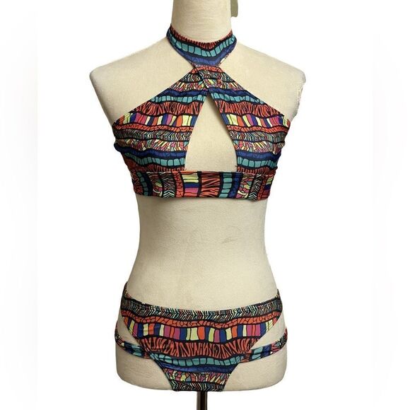 Fusipu Colorful Geometric Designed Bikini w/Cheeky Bottoms (Size: Med) - Picture 2 of 12